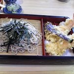 Yanagiya - [料理] 天ざる蕎麦 \1,050 全景♪ｗ