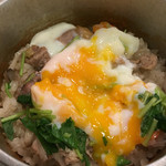 芦屋 銀しゃりや - 半熟卵を割ってみた