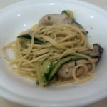 ラ・テンダ・ロッサ - 三陸産牡蠣のスパゲッティ（2016.2）