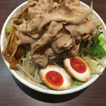 麺屋わっしょい - まぜ麺 肉10枚 野菜大盛り