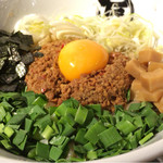 麺や マルショウ - 台湾混ぜそばの大盛り880円