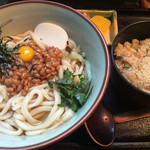 手打うどん ごんべえ - 納豆うどん ¥650