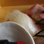 八郎鮨 - 2016.3追加　本日NO.2は天然平目　寝かせが丁度良い