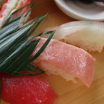 八郎鮨 - 2016.3追加　本マグロ大トロ、これは小生苦手なため嫁へ～