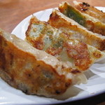 世界一暇なラーメン屋 - しそ入り餃子