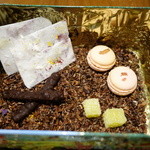 セララバアド - ミニャルディーズ