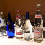 カンテサンス - ミネラルウォーター