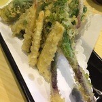 味処 やまきよ - 春の天ぷら盛り 780円