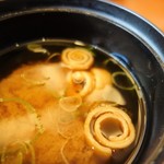 鈴のれん - 味噌汁（ランチすき焼き定食）