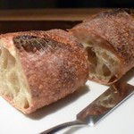 フレンチ割烹 宿 - ●バゲットはお代わりしたよ～