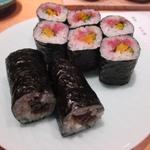 鮨 いし黒 - とろたくに干瓢巻 H28.2
      