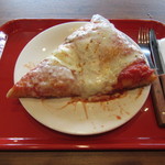 PIZZERIA SPONTINI - マルゲリータ　756円