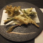 旬菜 おぐら家 - 山菜天ぷら