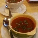 エパレット - 海老のスープ（サゼッドシェフのスープはいつも絶品）
