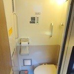 ダイニングカー　寝台特急　カシオペア - 部屋に格納式洗面台付きトイレも付いています