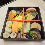 ダイニングカー　寝台特急　カシオペア - 大船軒の酒肴弁当 ※うっかり椎茸と筍を食べてしまった