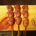 熊の焼鳥106 - 焼物　まるはつ