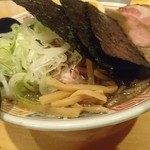 麺ハウス こもれ美 - メンマ？たけのこチックです、ネギも美味い！