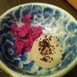 熊の焼鳥106 - 箸休め　柴漬け刻みとゆかりおろし