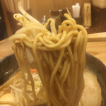 味噌が一番 西武新宿駅前店 - 麺