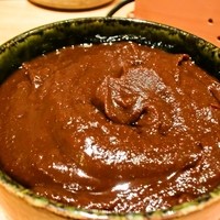 江戸前肉割烹 宮下 - 牛鍋用の赤味噌