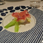 リストランテ カノフィーロ - カブの茹で上げとズィベッロ産クラテッロ