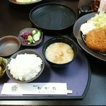 とんかつ なかお - ごはんと味噌汁が出来ました！