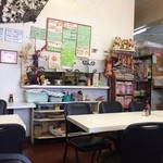 Hata Restaurant - よーく見るとカキフライ定食が・・・・