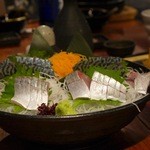 九州 熱中屋 - 豊後鯖の刺身