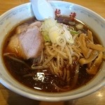 さっぽろ純連 - 夫はいつも醤油ラーメン。
            一度醤油を食べたらヤミツキになったんですって！