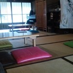 畳の小上がりもあります。