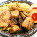 自家製麺 工藤 - 濃厚煮干しつけめん　デラックス（味玉肉増メンマ増）