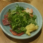 千匹屋 立ち飲み屋 - 鯨ベーコン