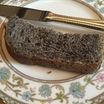 南部亭 - H28.3 黒胡麻のパン