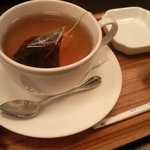 ブラッスリー・レカン・キャフェスペース - セットの紅茶