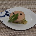 SUGALABO - 味噌漬けしたフォアグラ、黒生粒胡椒、筍木の芽味噌 