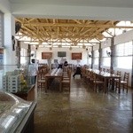 El Piloto - 開放的な店内