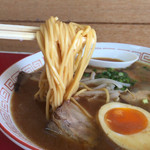 太陽軒 - 麺はこんな感じ