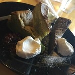 ＨＩＲＵＭＡ Ｃａｆｅ ＲＩＲ - お任せケーキ盛り・千円
（今回.左から抹茶ケーキ、NYマーブルチーズケーキ、ほうじ茶ガトーショコラ）