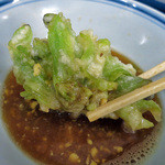 長生うどん - こちらも賄いのふきのとう天ぷら。