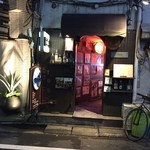 Oasis - H28.3　店舗前
