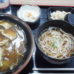 松美庵 - カレー丼（¥800/込）