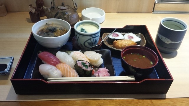 すし八 名古屋 寿司 食べログ