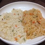 ハックドラッグ - 料理写真:左焼めし、右チャーハン