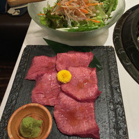 肉の匠 将泰庵 船橋駅前 はなれ店 - 厚めの牛タンやわらかい