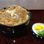 Oomura - かつ丼（750円）