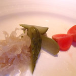 森のソーセージレストラン ベルツ - ピクルスもGOOD！