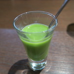 オステリア・オリエーラ - 28年3月　グリーンピース冷製スープ