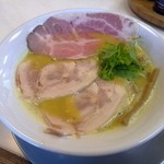 風見鶏 - 鶏白湯カレー