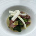 ラ・ソラシド フードリレーションレストラン - Bランチ、ホタルイカ菜の花 新玉ねぎのふきのとうドレッシング。